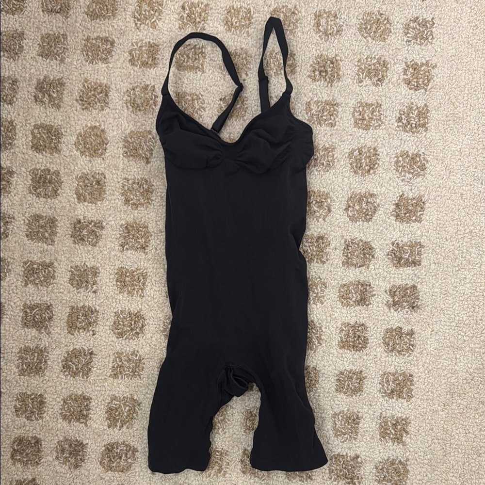 SKIMS Black Shapewear Bodysuit Intimates